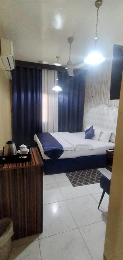 Golden Star Hotel Dubai Dış mekan fotoğraf