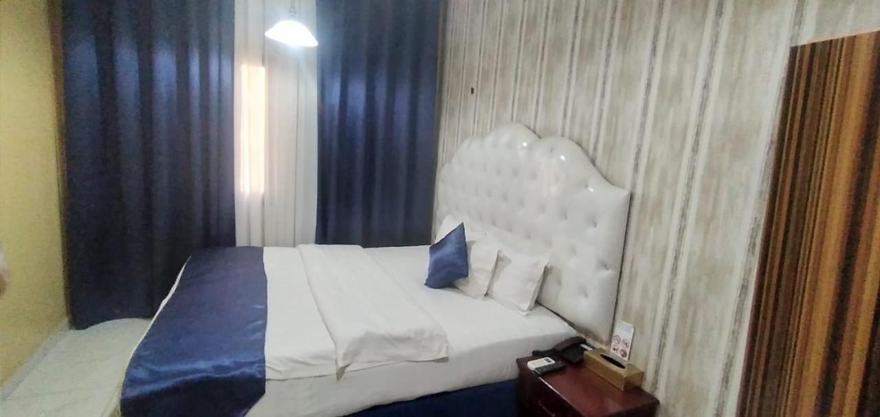 Golden Star Hotel Dubai Dış mekan fotoğraf